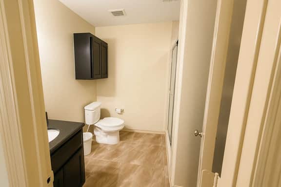 Hummingbird Apt 1